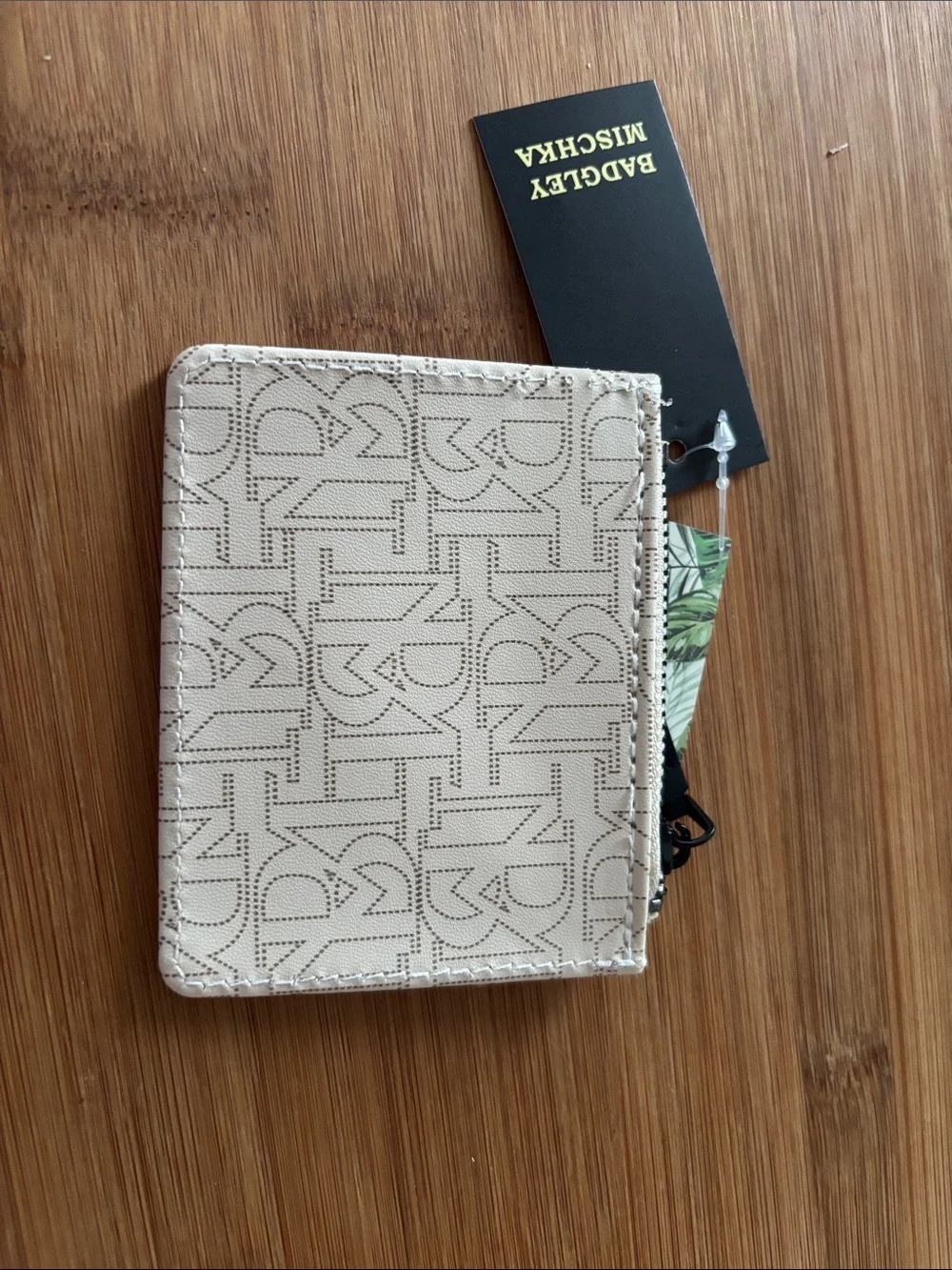 Badgley Mischka NWT Beige Monogram Zip Card Holder Wallet